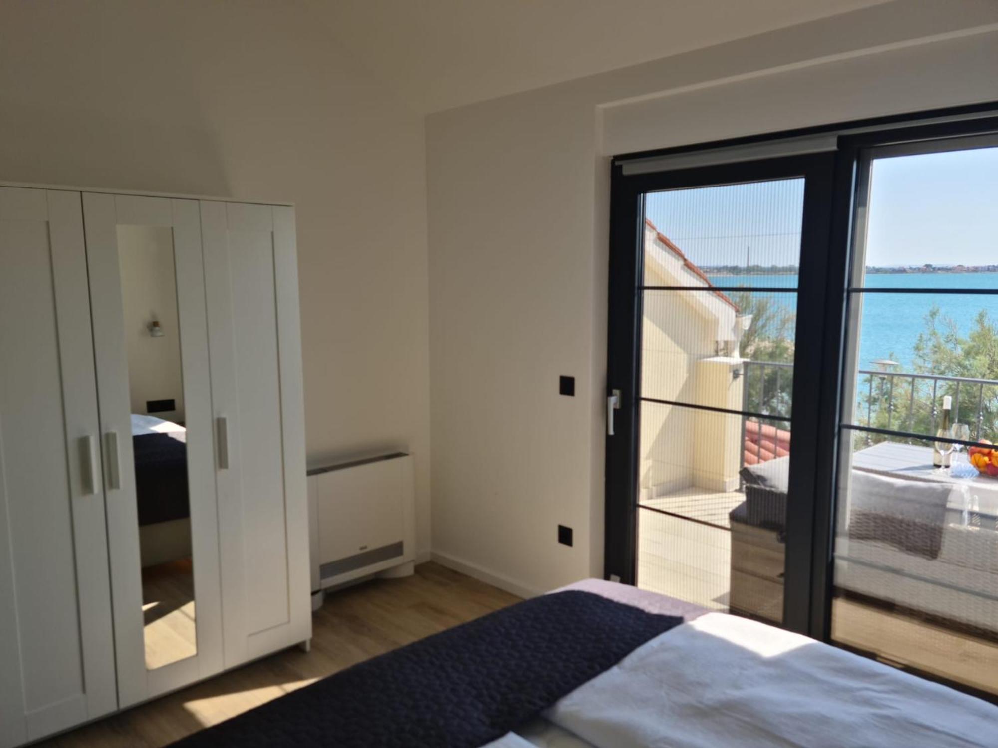 Appartments Akrapovic Vrsi Kamer foto